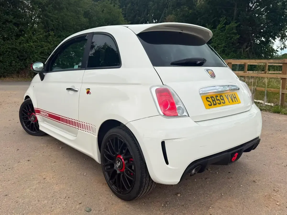 Used Abarth 500 135 HP (99 kW) 2010 White Hatchback