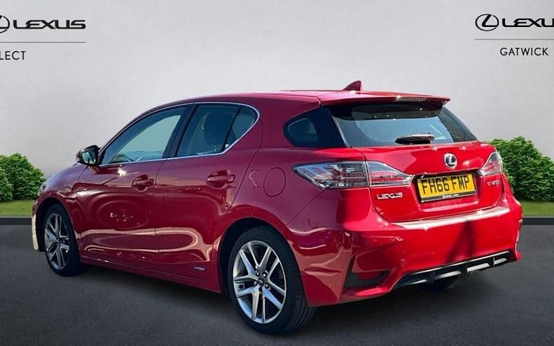 Usado Lexus CT200h Executive Line 136 CV (100 kW) 2017 Utilitario