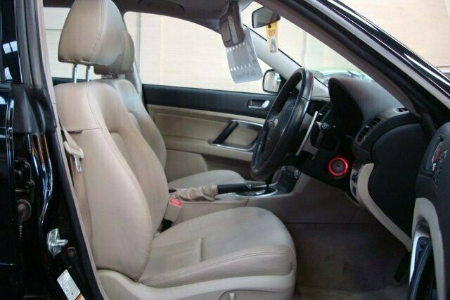 Begagnad Subaru Outback 2009 SUV