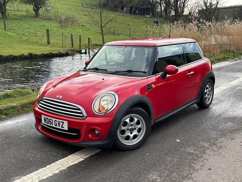 Used Mini Cooper D Hatch 2011 Red Hatchback