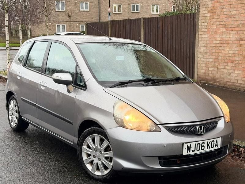 Used Honda Jazz SE 2006 Silver Hatchback