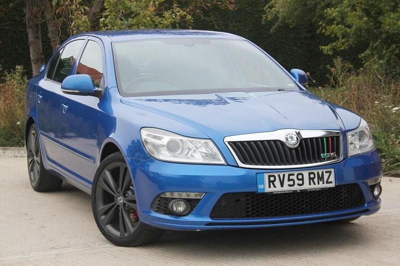 Blue Used 2009 Skoda Octavia vRS Hatchback | £3,995 (Fair price) - Image 1/4