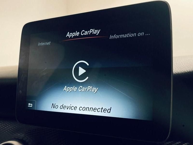 Used Mercedes A180 AMG line 109 HP (80 kW) 2016 Red Hatchback