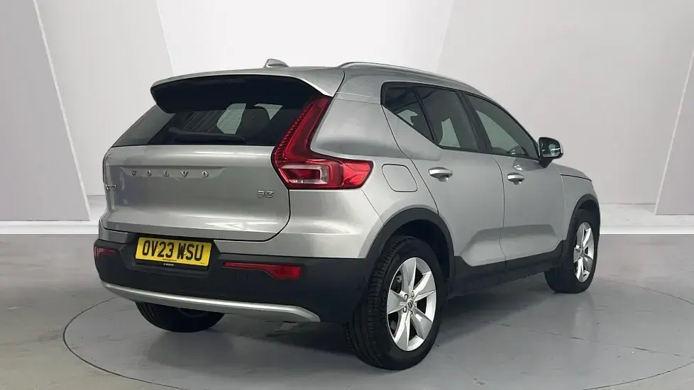 Used Volvo XC40 Core 161 HP (118 kW) 2023 Silver SUV