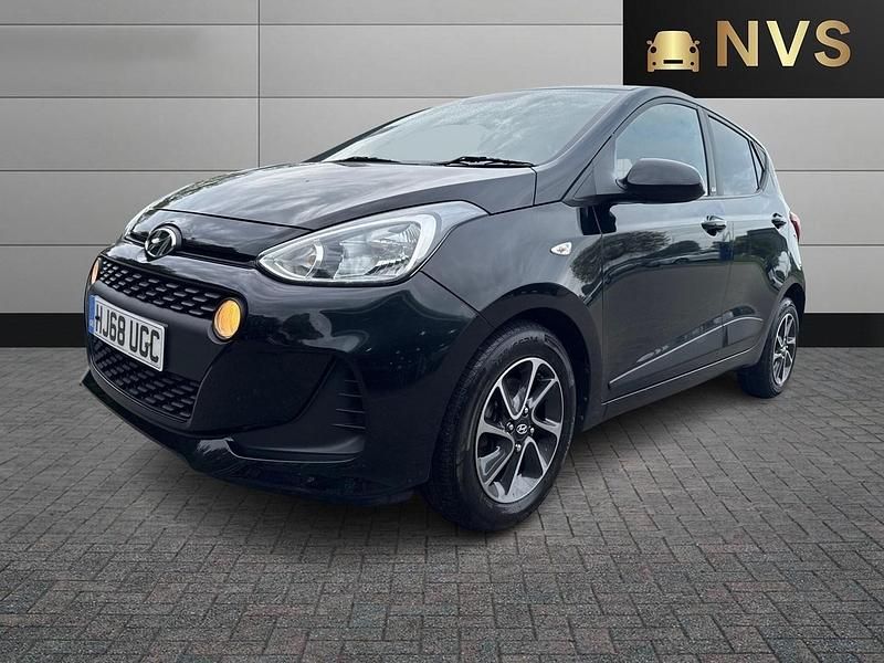 Used Hyundai i10 GO! 67 HP (49 kW) 2018 Black Hatchback
