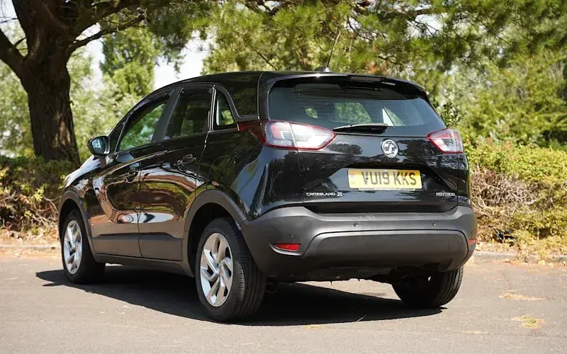 Used Vauxhall Crossland X 99 HP (72 kW) 2018 Black SUV
