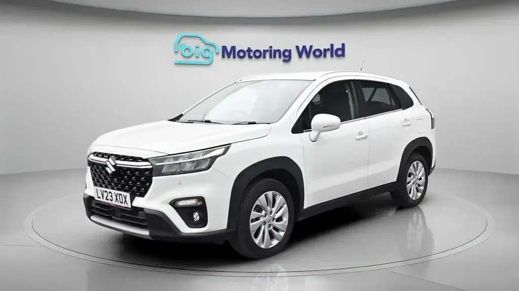 Used Suzuki SX4 S-Cross 115 HP (84 kW) 2023 White SUV