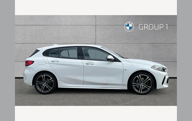 Used BMW 118 M Sport 136 HP (100 kW) 2023 White Hatchback