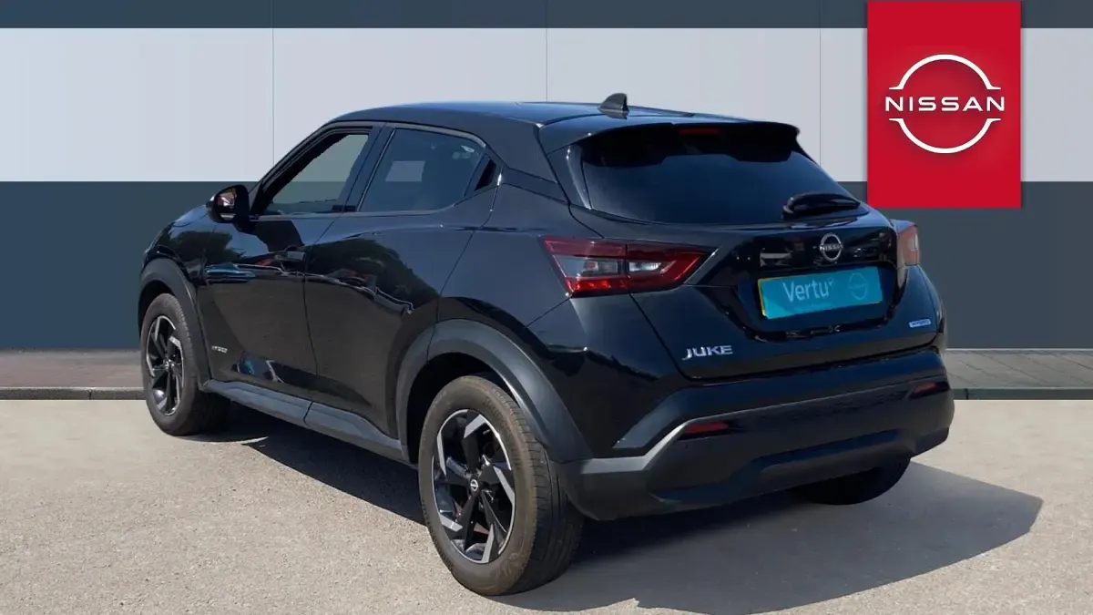 Used Nissan Juke N-Connecta 143 HP (105 kW) 2023 Black SUV