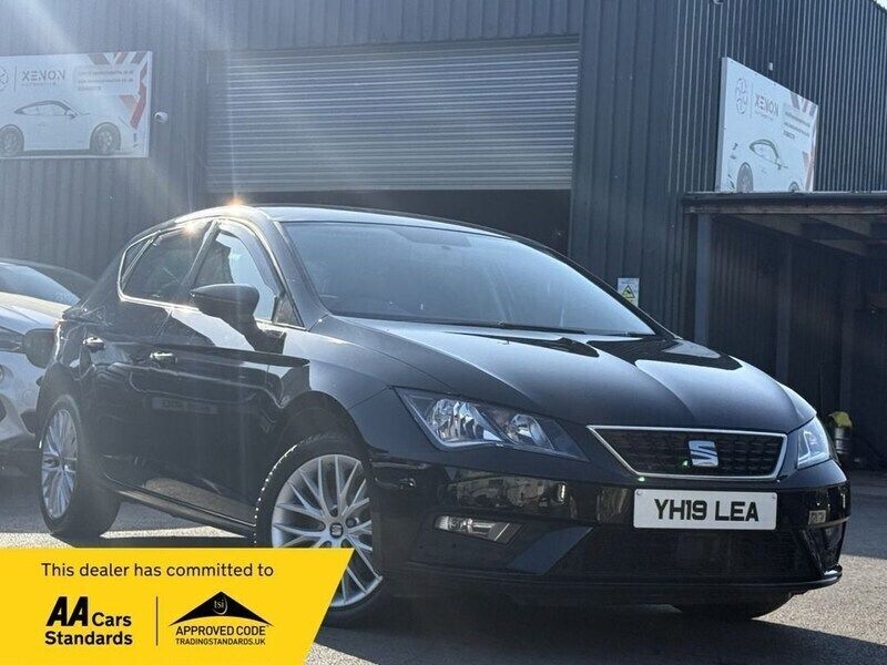 Black Used 2019 Seat Leon SE Dynamic Hatchback | £9,990 (Good price) - Image 1/4