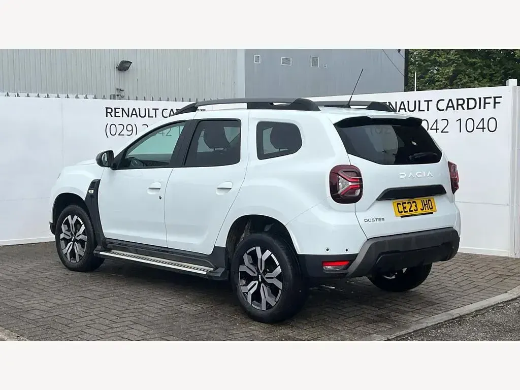 Used Dacia Duster Journey 2023 White SUV