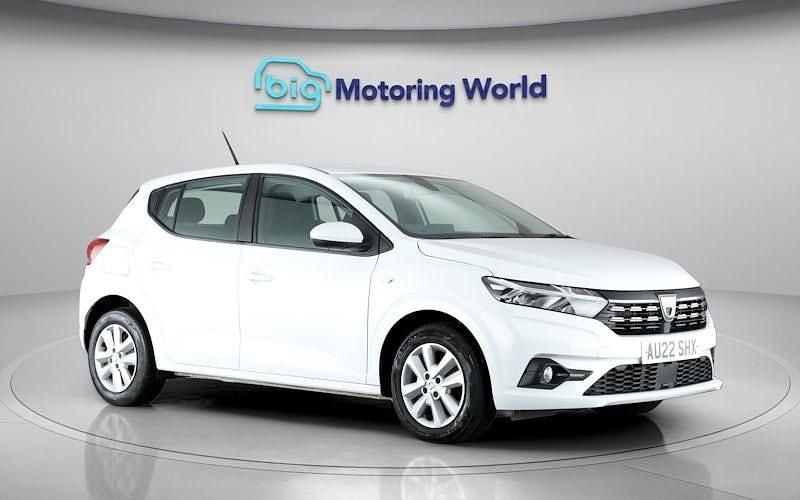 Used 2022 Dacia Sandero Comfort Hatchback | £7,800 (Good price) - Image 1/4