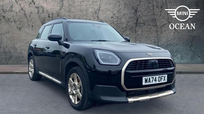 Black Used 2024 Mini Countryman SUV | £28,450 (Fair price) - Image 1/4