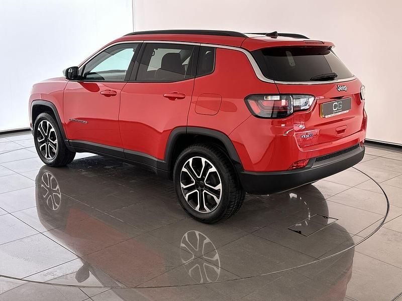 Used Jeep Compass Limited 237 HP (174 kW) 2024 Red SUV