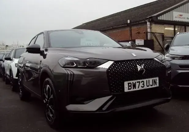 Used DS Automobiles DS3 Opera 130 HP (95 kW) 2024 Grey SUV