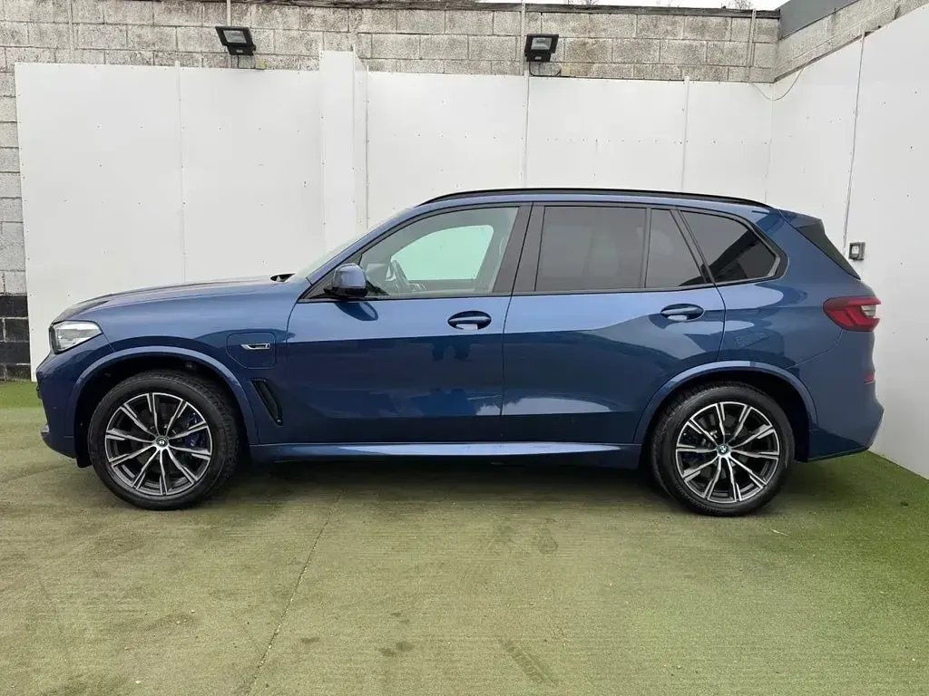 Used BMW X5 M Sport 394 HP (289 kW) 2021 Blue SUV