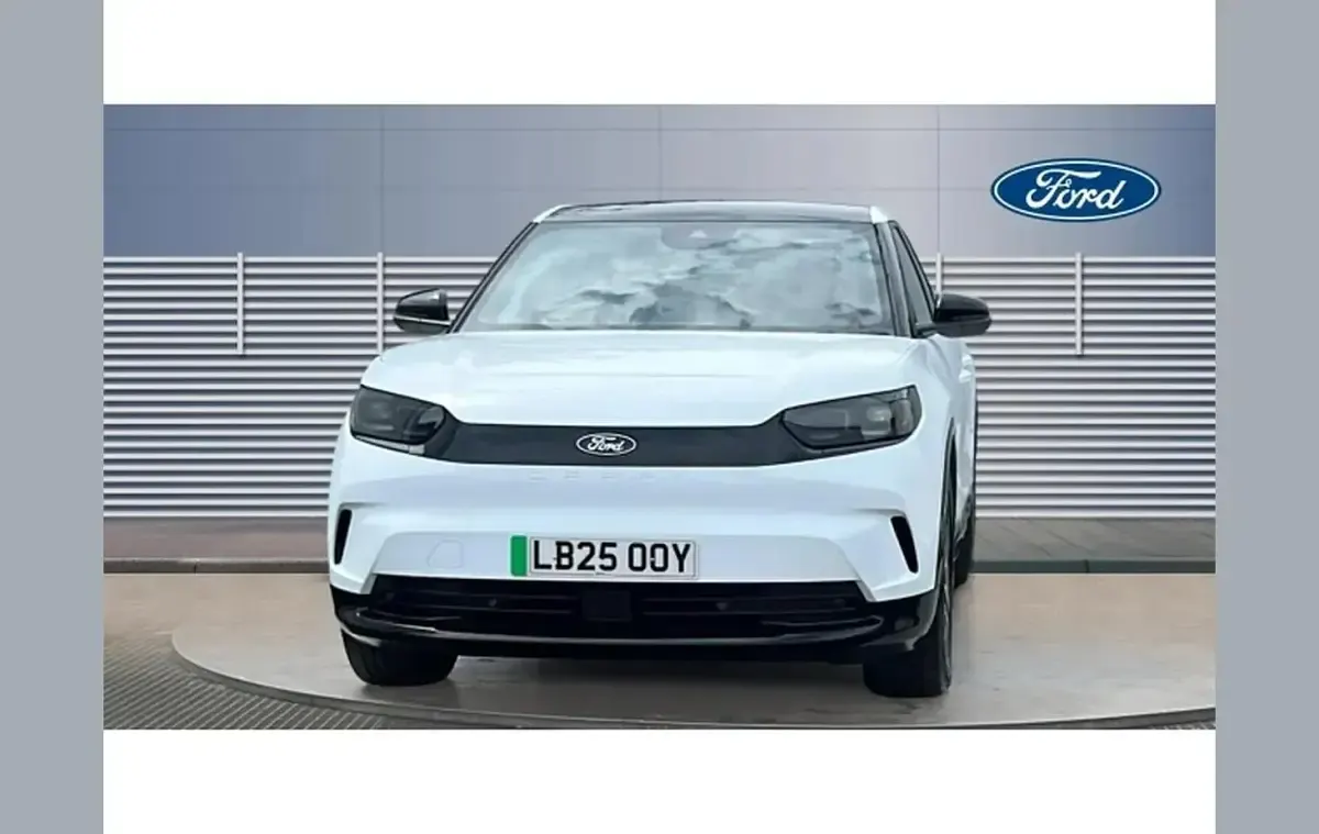 Used Ford Capri Premium 206 kW (281 HP) 2025 White SUV