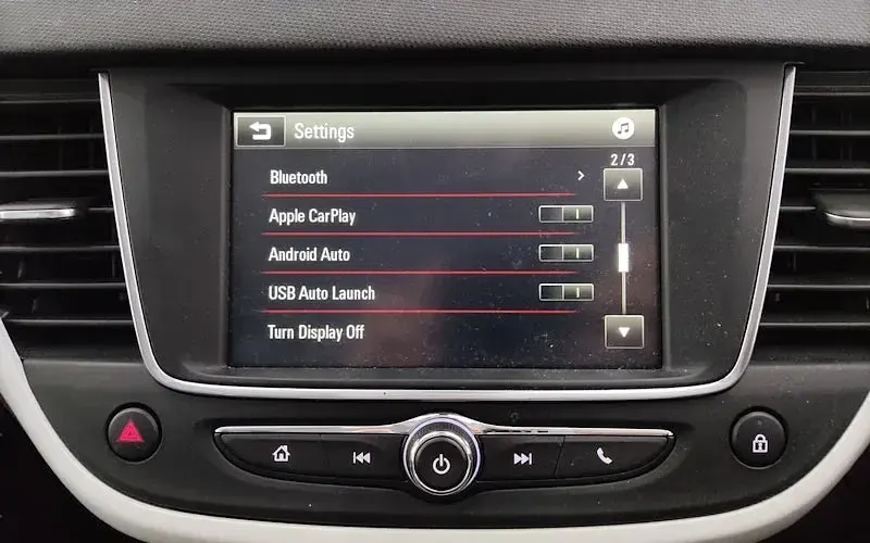 Used Vauxhall Crossland X S 110 HP (80 kW) 2020 Black SUV
