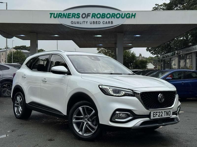 White Used 2022 MG HS Exclusive SUV | £17,500 (Fair price) - Image 1/4