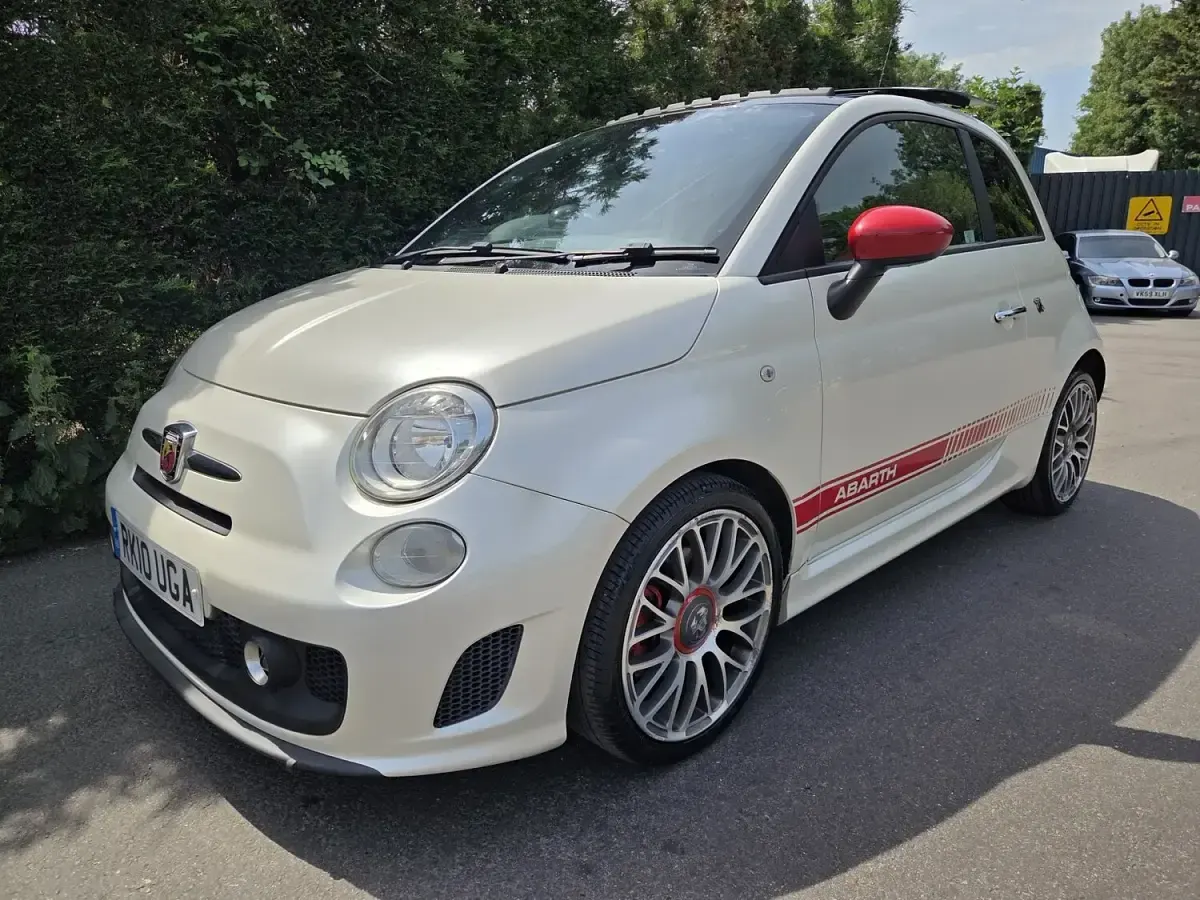 Used Abarth 500 135 HP (99 kW) 2010 White Hatchback