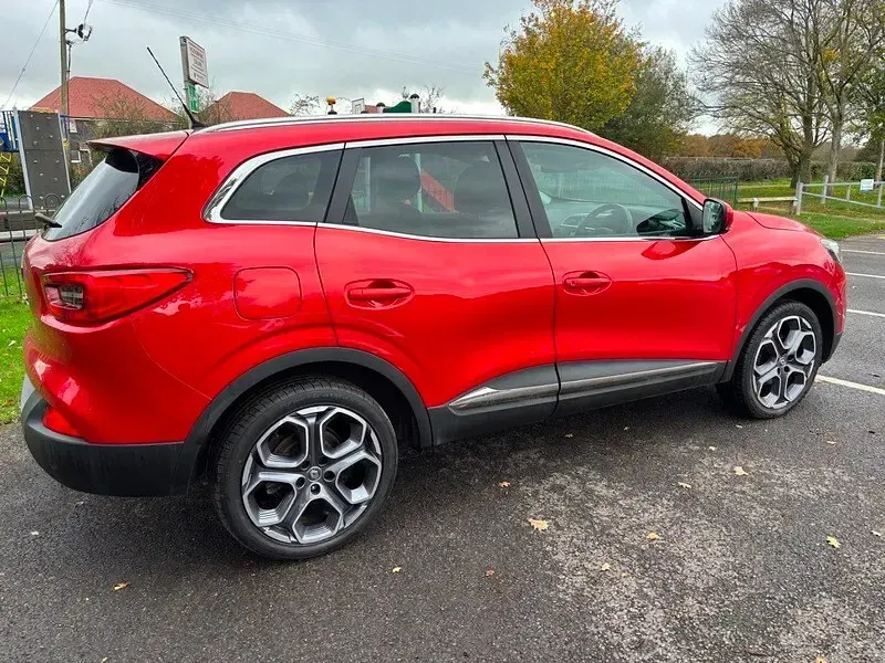 Used Renault Kadjar Dynamique 130 HP (95 kW) 2016 Red SUV