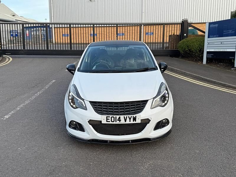 Second-hand Vauxhall Corsa 205 CP (150 kW) 2014 Alb Hatchback