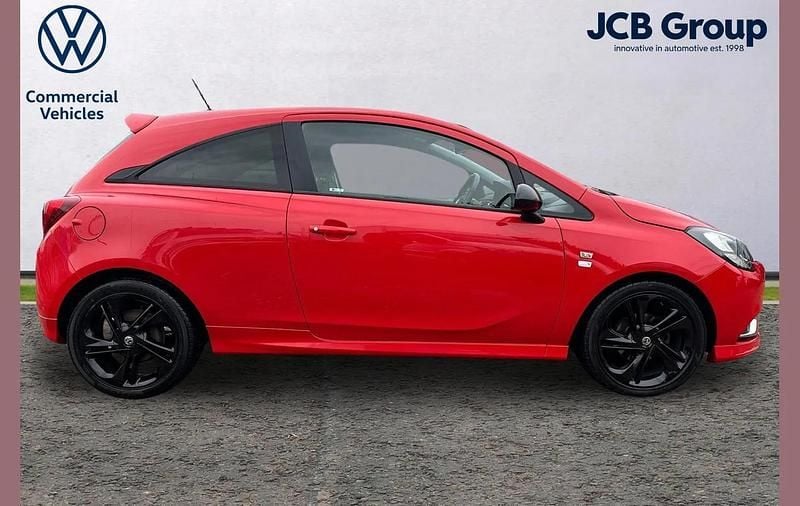 Used Vauxhall Corsa Edition 88 HP (64 kW) 2016 Red Hatchback