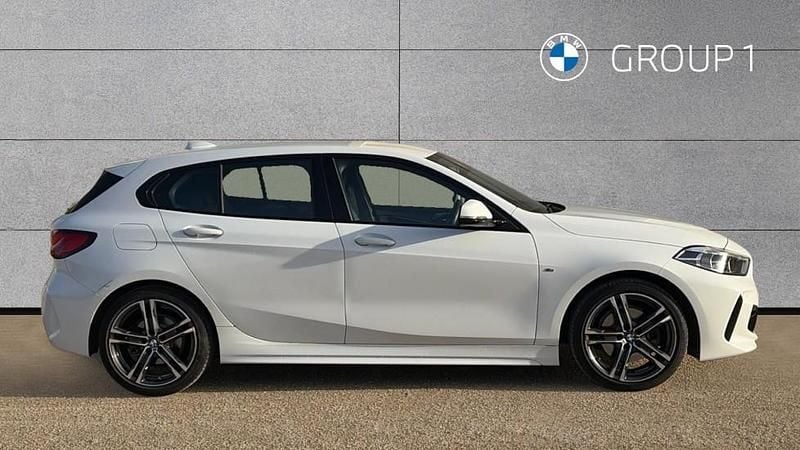 Used BMW 118 M Sport 136 HP (100 kW) 2022 White Hatchback