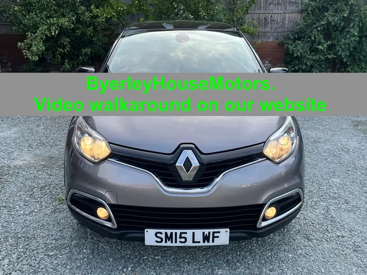 Used Renault Captur Dynamique 90 HP (66 kW) 2015 Grey SUV