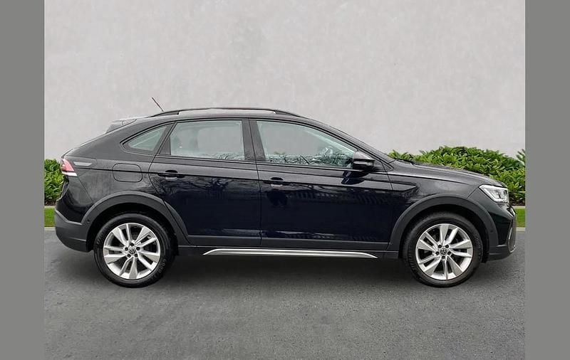 Used VW Taigo Life 95 HP (69 kW) 2023 Black SUV