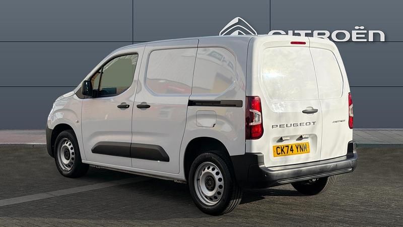 Used Peugeot Partner 131 HP (96 kW) 2024 MPV