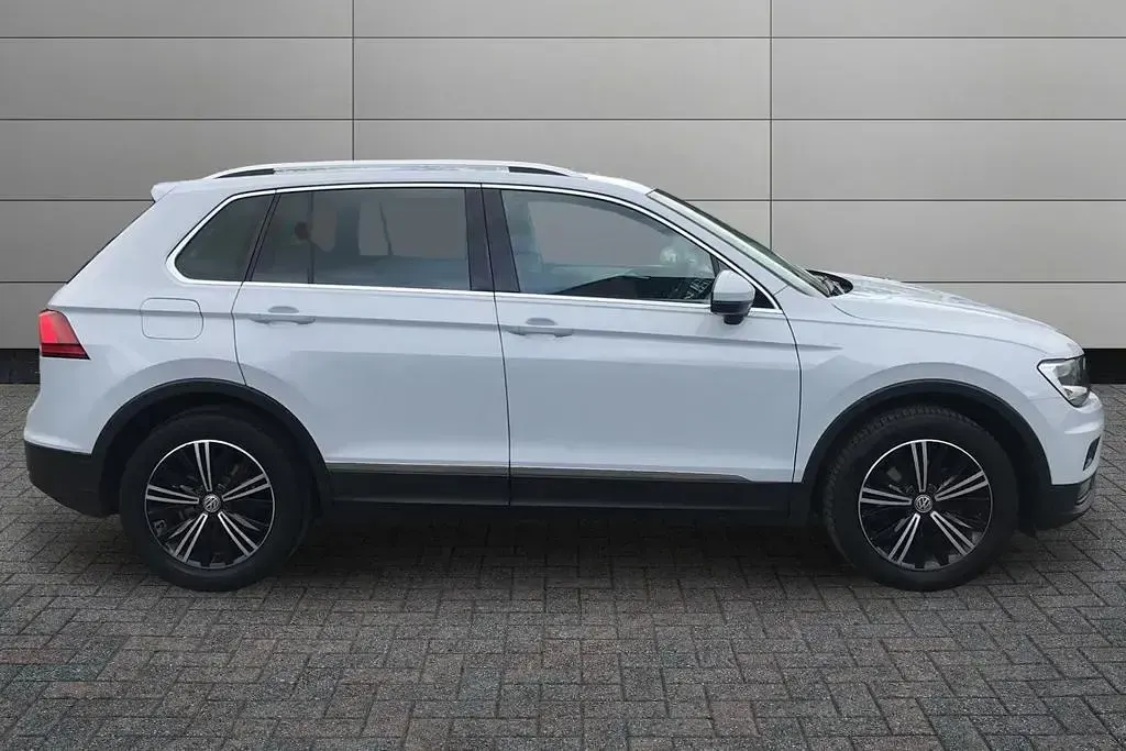 Used VW Tiguan SE 150 HP (110 kW) 2018 Silver SUV