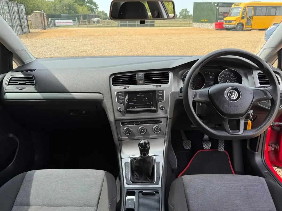 Used VW Golf VII S 2013 Red Hatchback