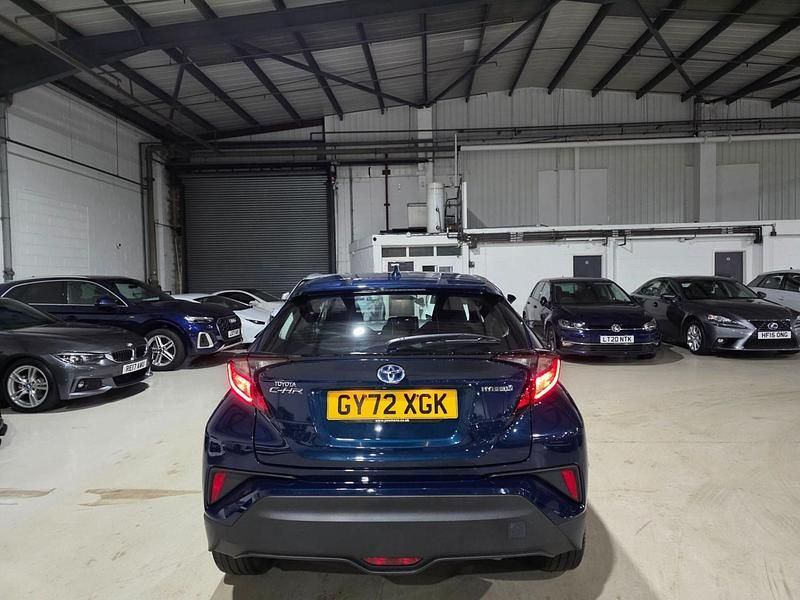 Used Toyota C-HR 122 HP (89 kW) 2023 Blue SUV