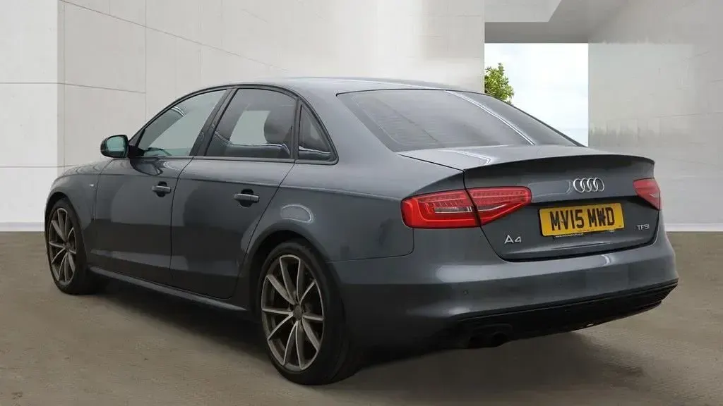 Used Audi A4 Black Edition 170 HP (125 kW) 2015 Grey Sedan