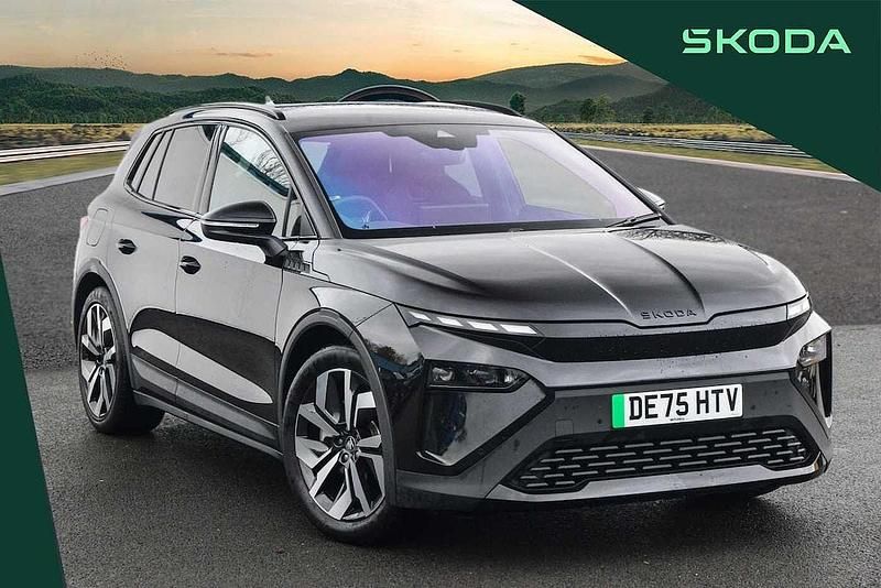 Black magic pearl effect Used 2025 Skoda Elroq SportLine SUV | £34,995 (Fair price) - Image 1/4