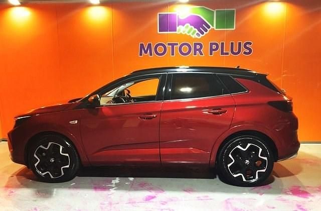 Used Vauxhall Grandland X Ultimate 130 HP (95 kW) 2023 Red SUV