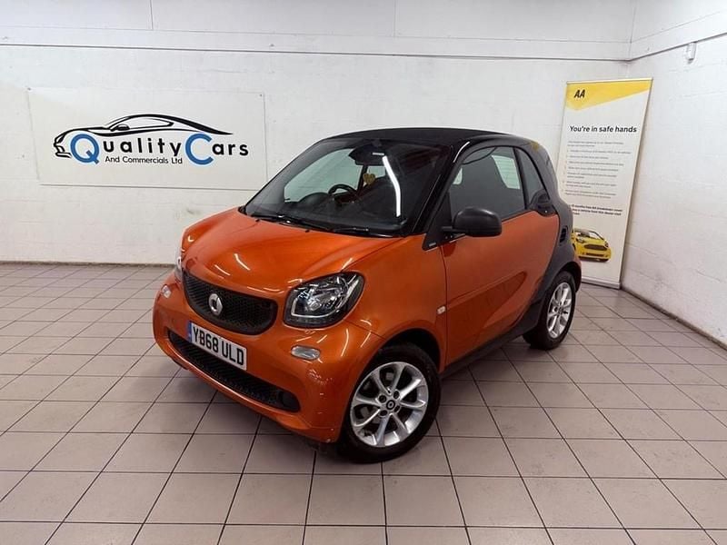 Begagnad Smart ForTwo Coupé Passion 71 HK (52 kW) 2018 Svart Sportkupé