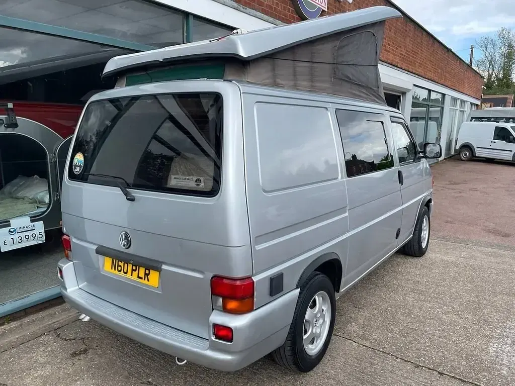 Usado VW Transporter 68 HP (50 kW) 1997 Prateado Van