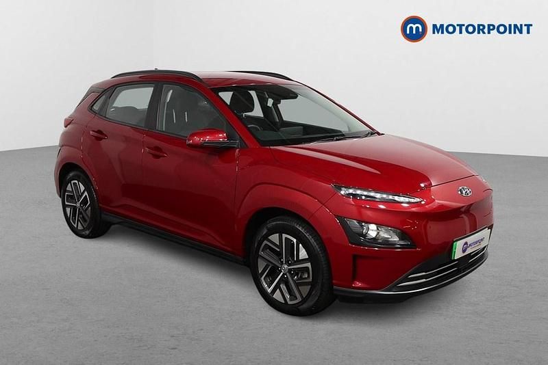Red Used 2022 Hyundai Kona SE SUV | £13,549 (Fair price) - Image 1/4
