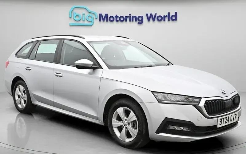 Begagnad Skoda Octavia SE Technology 116 HK (85 kW) 2024 Kombi