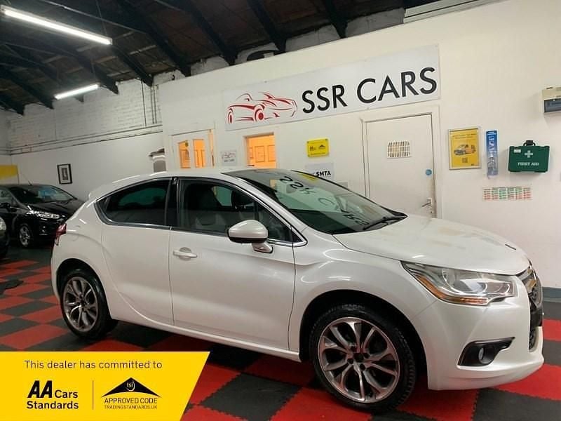 White Used 2013 Citroën DS4 Hatchback | £3,990 (Fair price) - Image 1/4