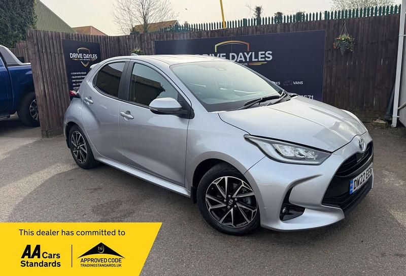 Used Toyota Yaris Hybrid Design 2022 Silver Hatchback