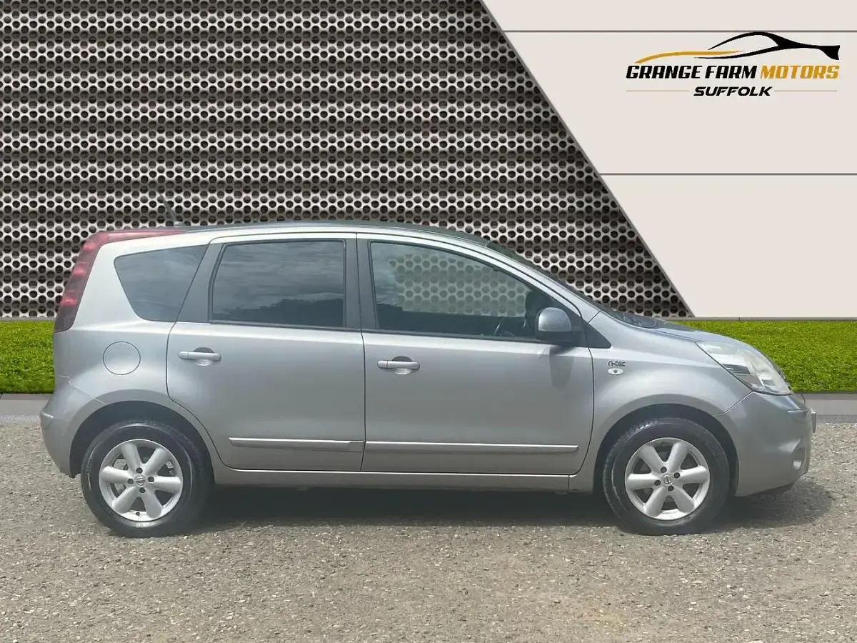 Used Nissan Note N-TEC 88 HP (64 kW) 2010 Silver Hatchback