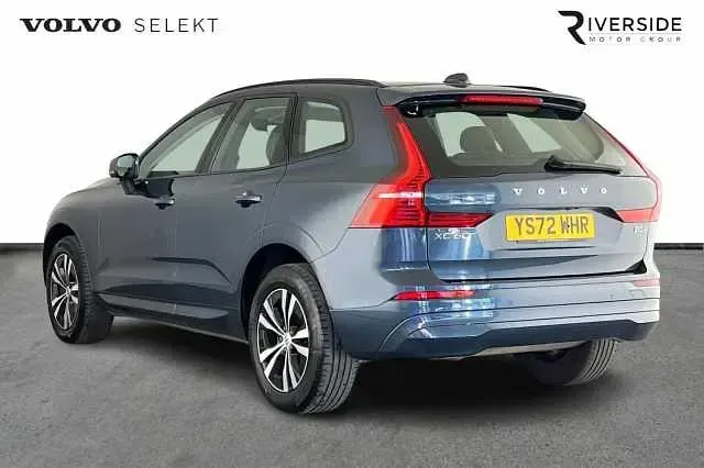 Used Volvo XC60 Core 250 HP (183 kW) 2022 Denim blue SUV