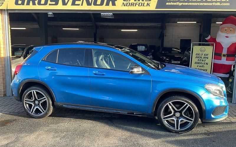 Used Mercedes GLA220 AMG line 177 HP (130 kW) 2015 Blue SUV
