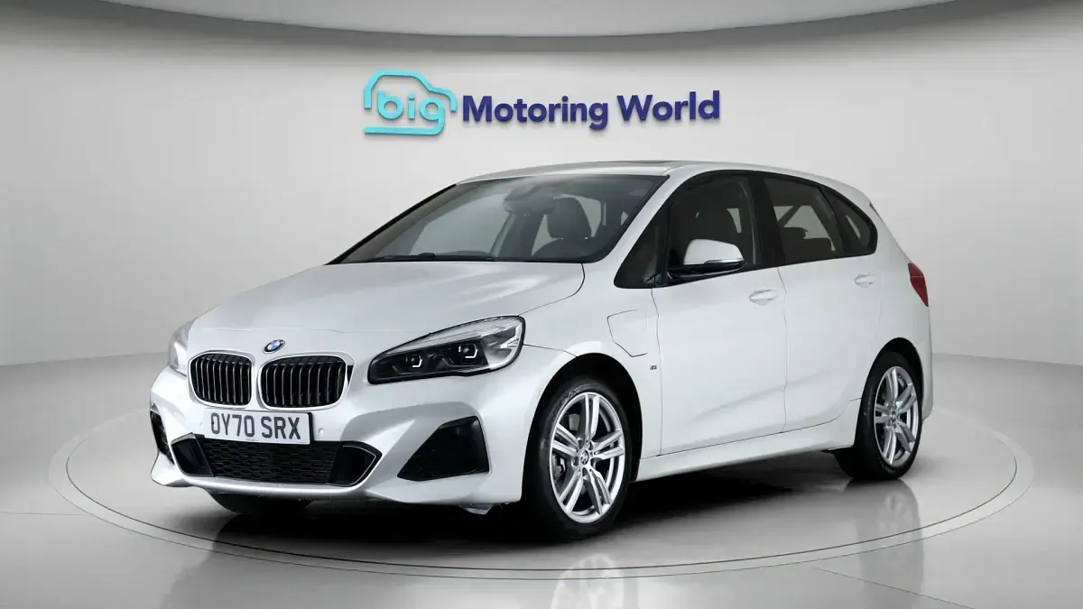 Used BMW 225 Active Tourer M Sport 87 HP (63 kW) 2020 White MPV