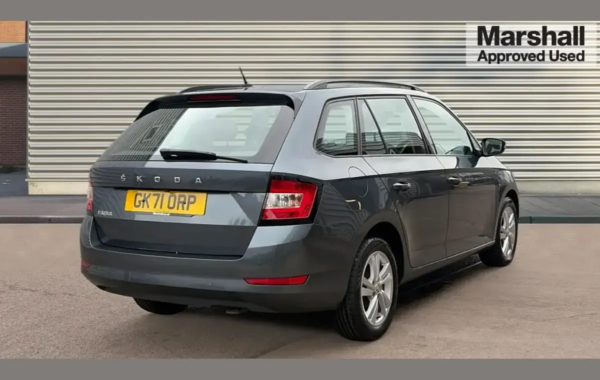Used Skoda Fabia SE 95 HP (69 kW) 2021 Quartz grey mettalic Hatchback