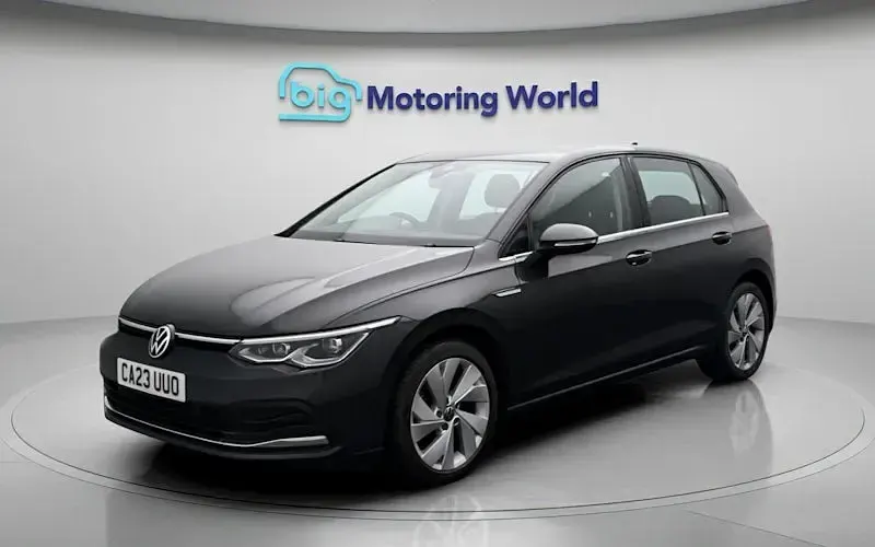 Used VW Golf VIII Style 150 HP (110 kW) 2023 Grey Hatchback