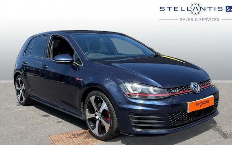 Blue Used 2015 VW Golf VII GTI Hatchback | £17,821 (A bit pricey) - Image 1/4
